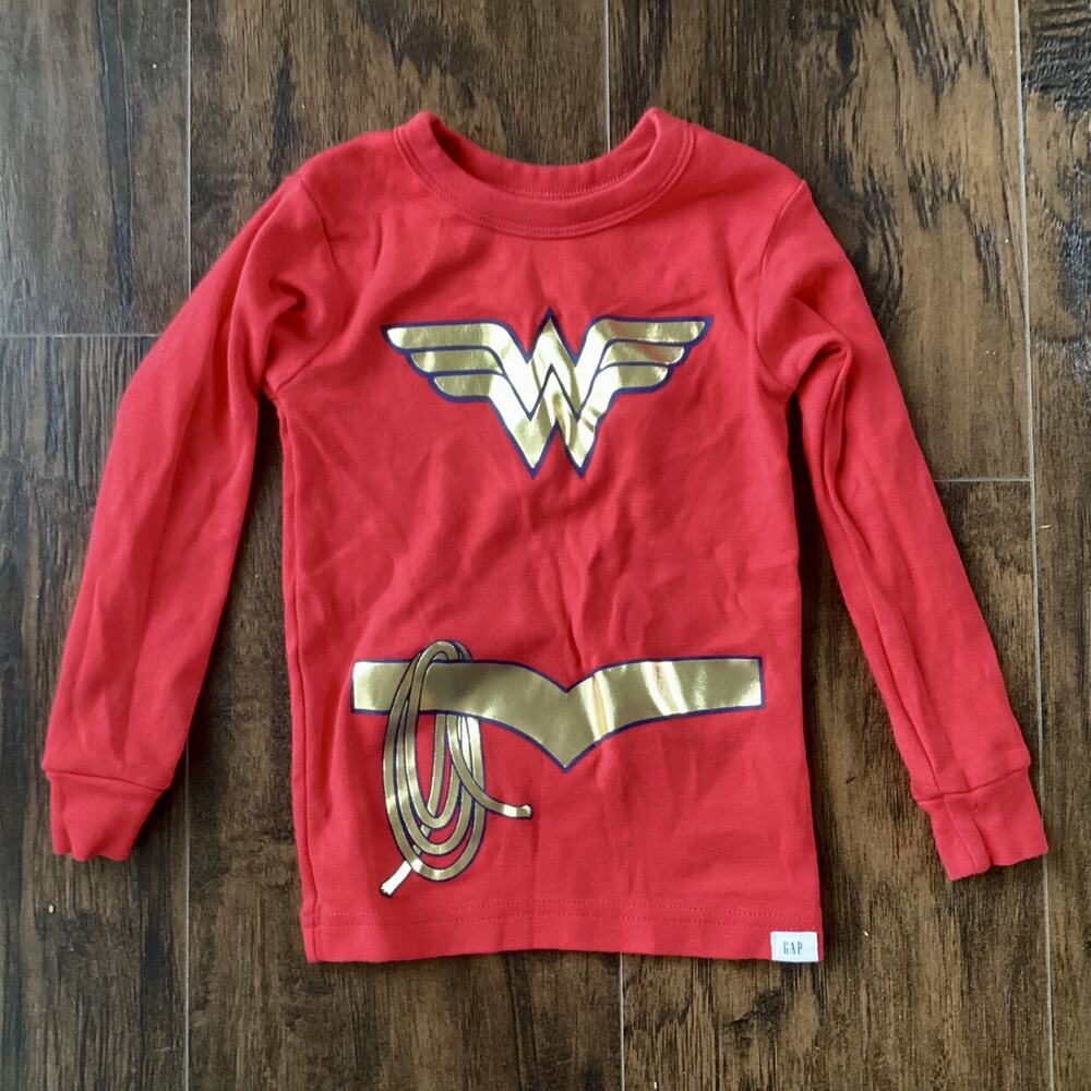 Gap Wonder Woman Pajama Top
